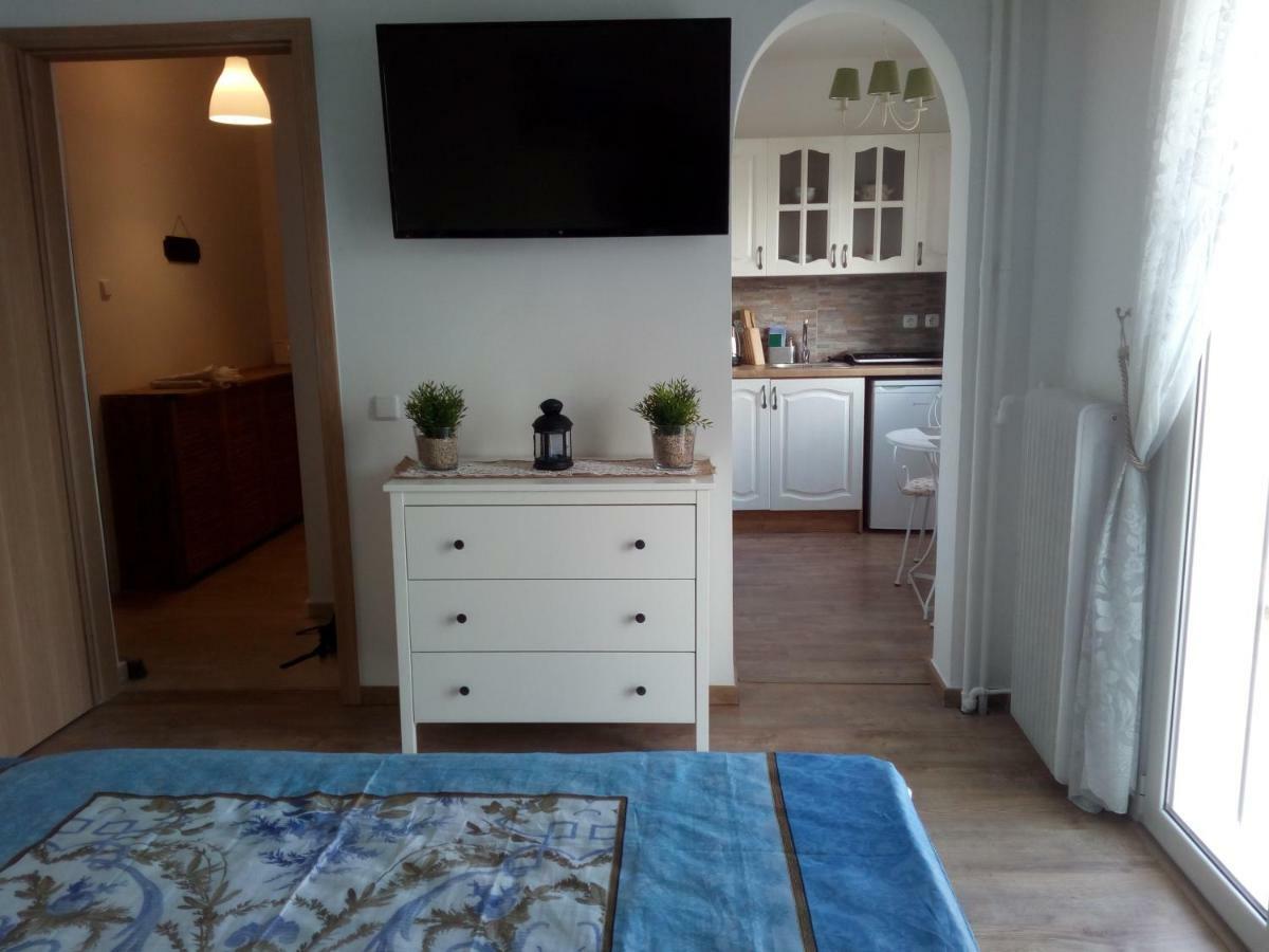 Apartment Happiness near metro&center Atene Esterno foto