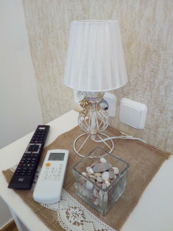 Apartment Happiness near metro&center Atene Esterno foto