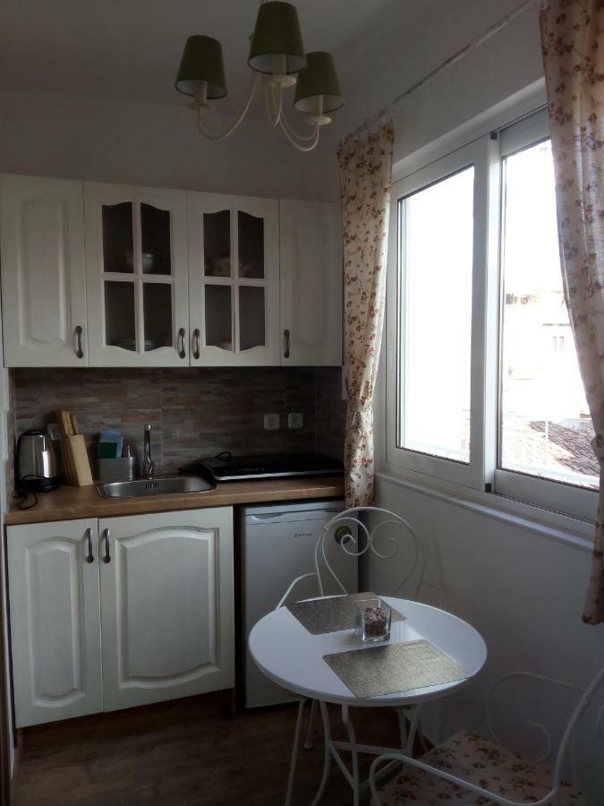 Apartment Happiness near metro&center Atene Esterno foto