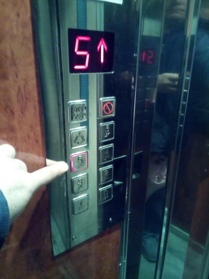Apartment Happiness near metro&center Atene Esterno foto