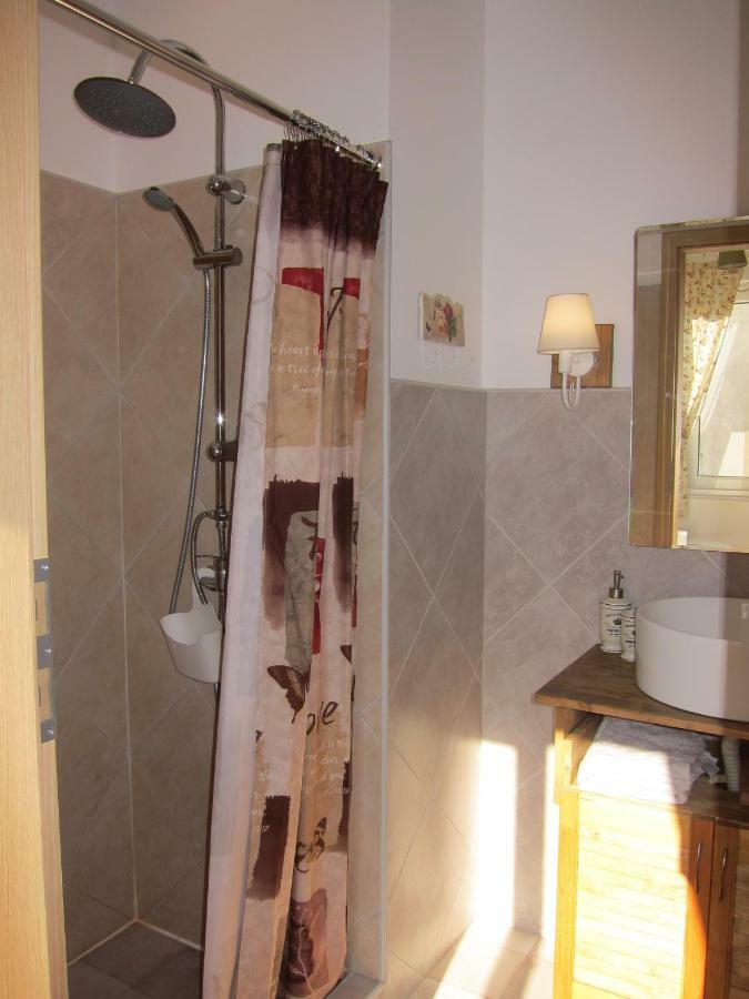 Apartment Happiness near metro&center Atene Esterno foto